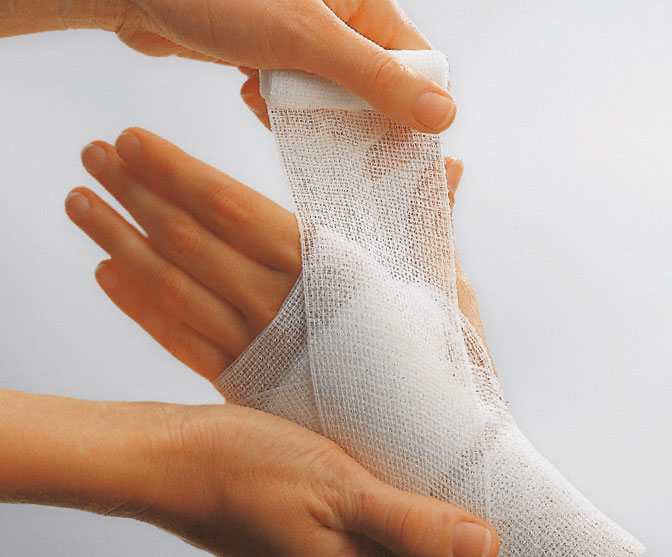 Mollelast Elastische Fixierbinde 10 cm x 4 m, lose im Karton-Copy